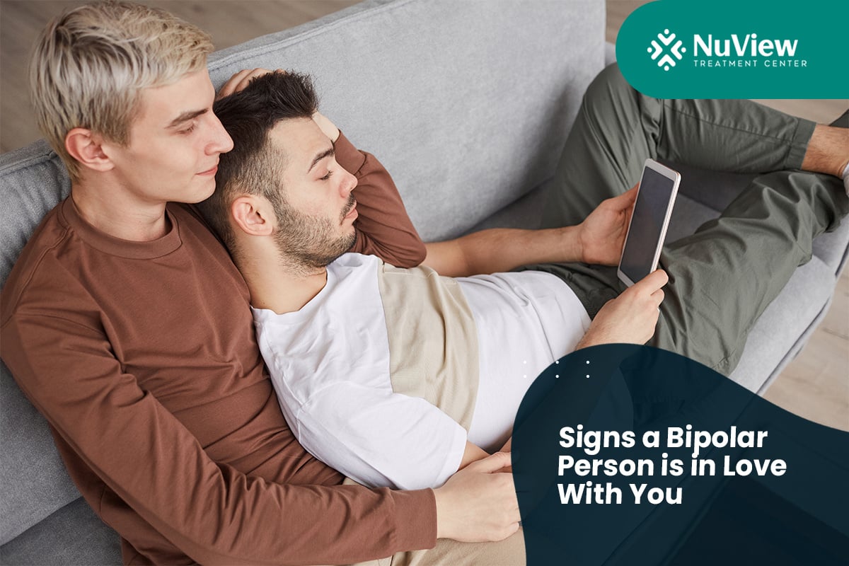 Signs-a-Bipolar-Person-is-in-Love-With-You